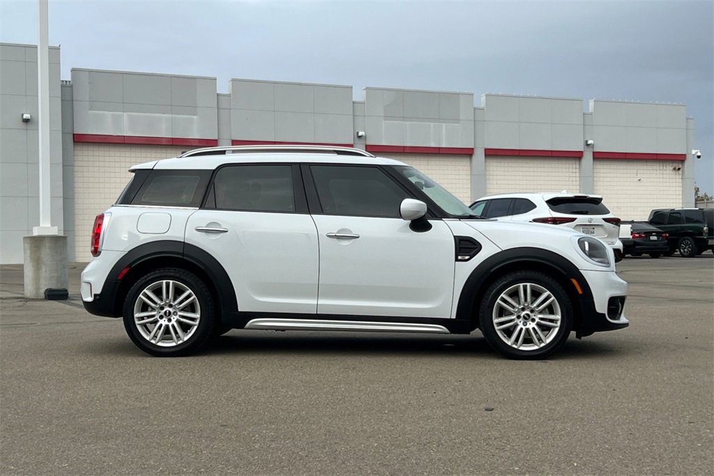 Used 2020 MINI Cooper Countryman image 3