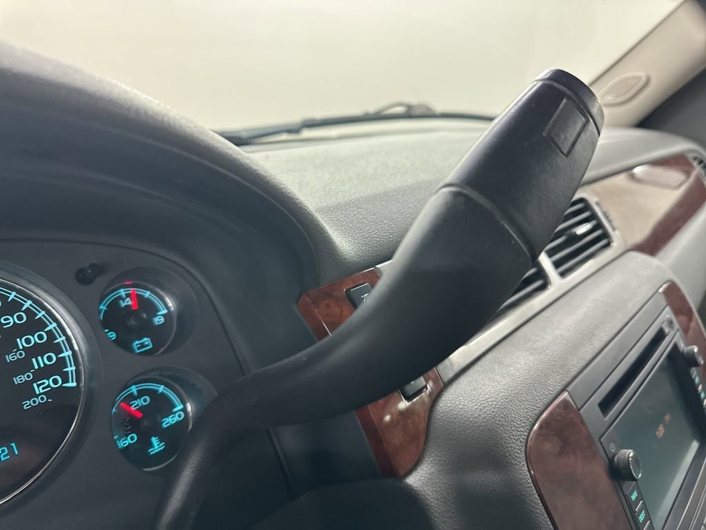 Used 2008 Chevrolet Tahoe LTZ w/ LTZ Preferred Equipment Group image 39