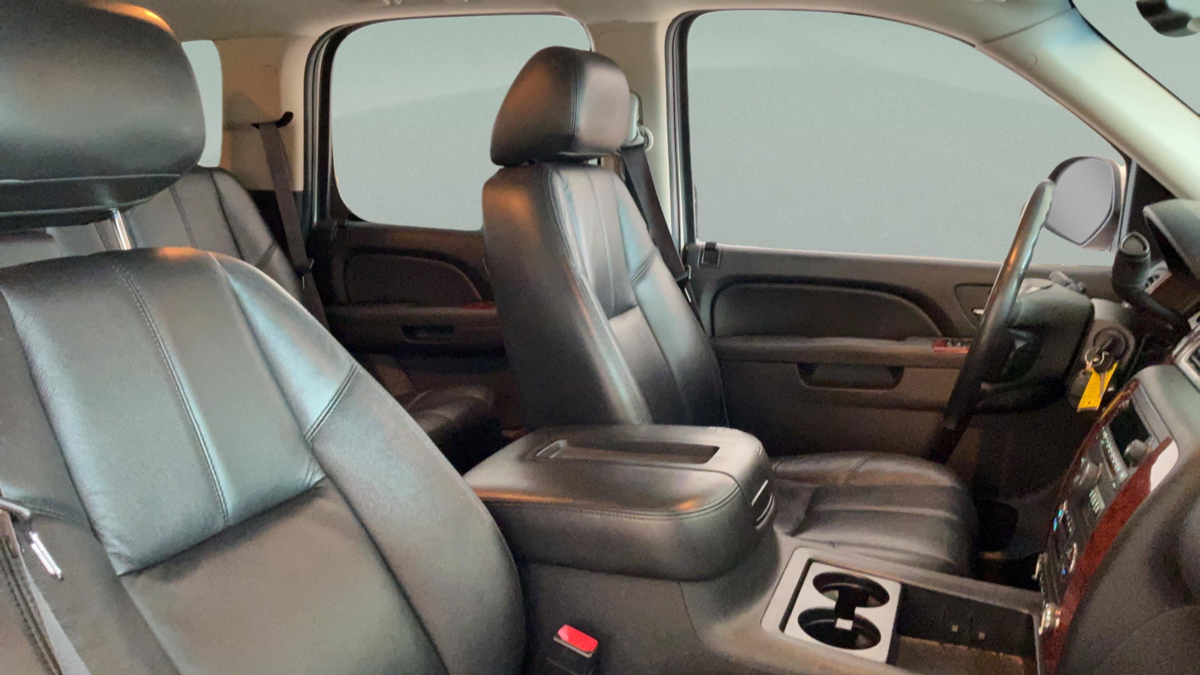 Used 2012 Chevrolet Tahoe LT RWD image 28
