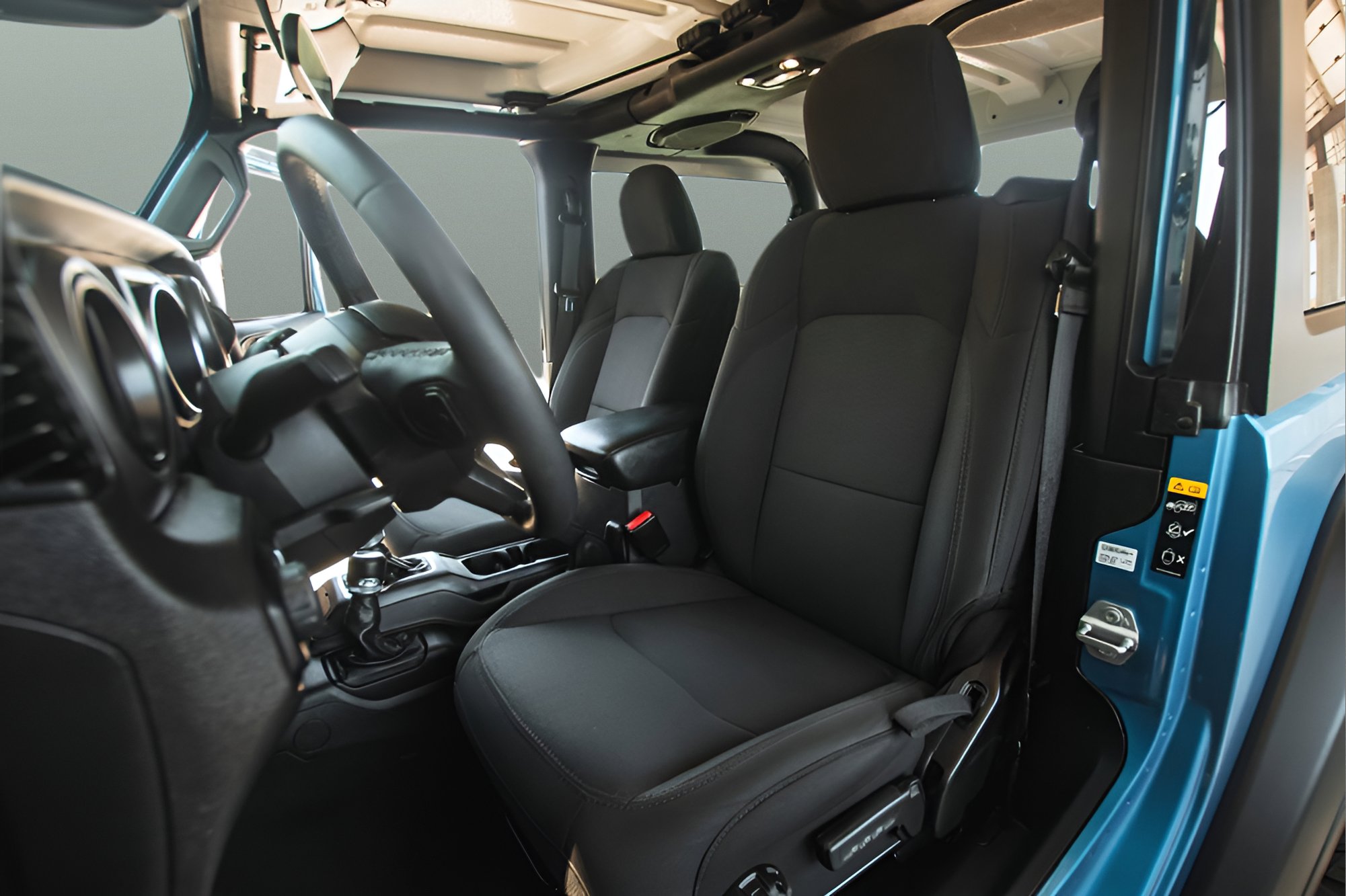 Used 2023 Jeep Wrangler Sport S AWD/4WD image 15