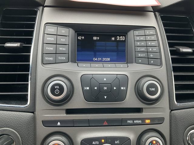 Used 2018 Ford Taurus SEL image 13