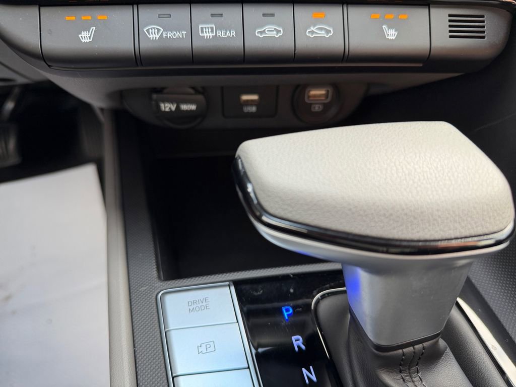 Certified 2023 Hyundai Elantra Blue image 21