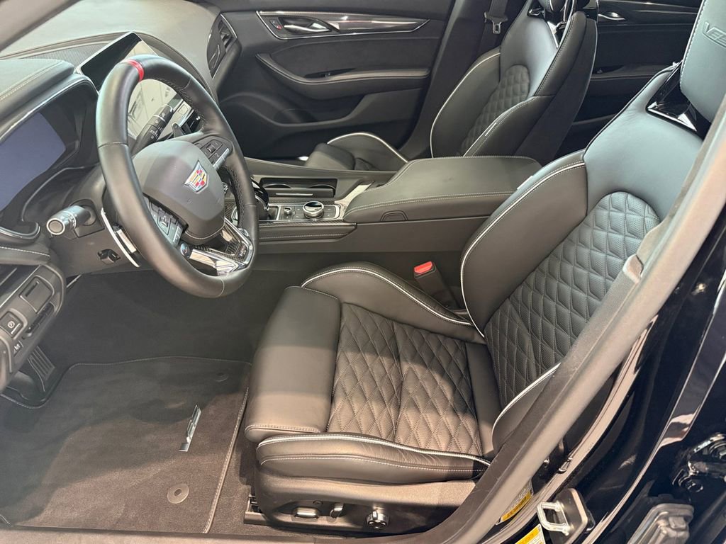 Used 2024 Cadillac CT5 V Blackwing w/ Driver Assist Package RWD image 10
