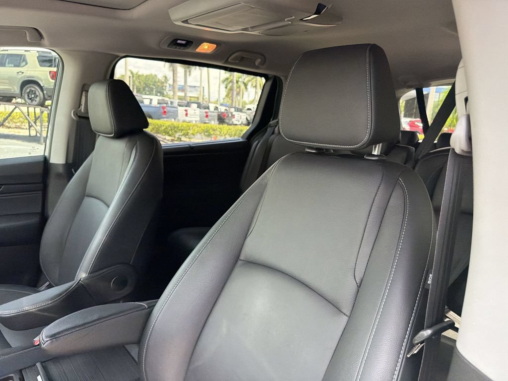 Certified 2024 Honda Odyssey Touring image 20