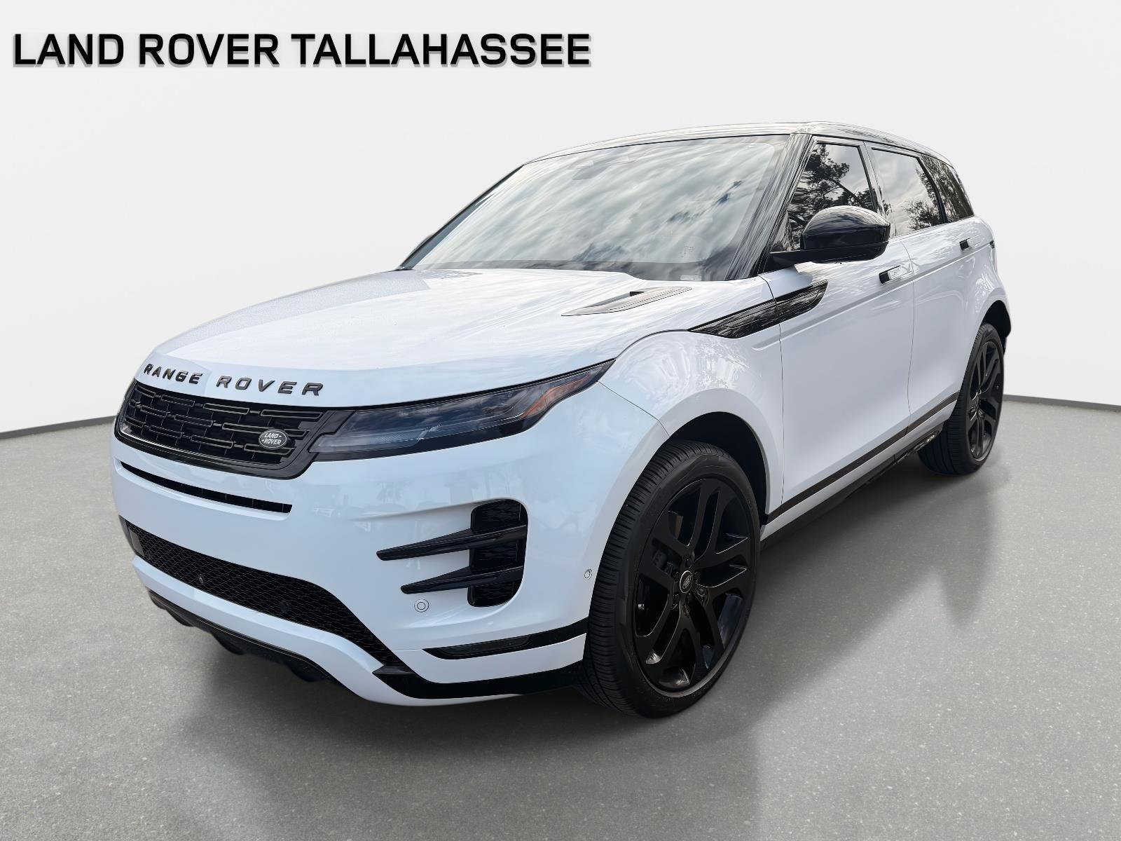 Used 2026 Land Rover Range Rover Evoque Dynamic SE image 1
