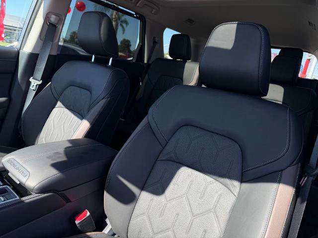 New 2026 Nissan Pathfinder Platinum w/ Cargo Package FWD image 15