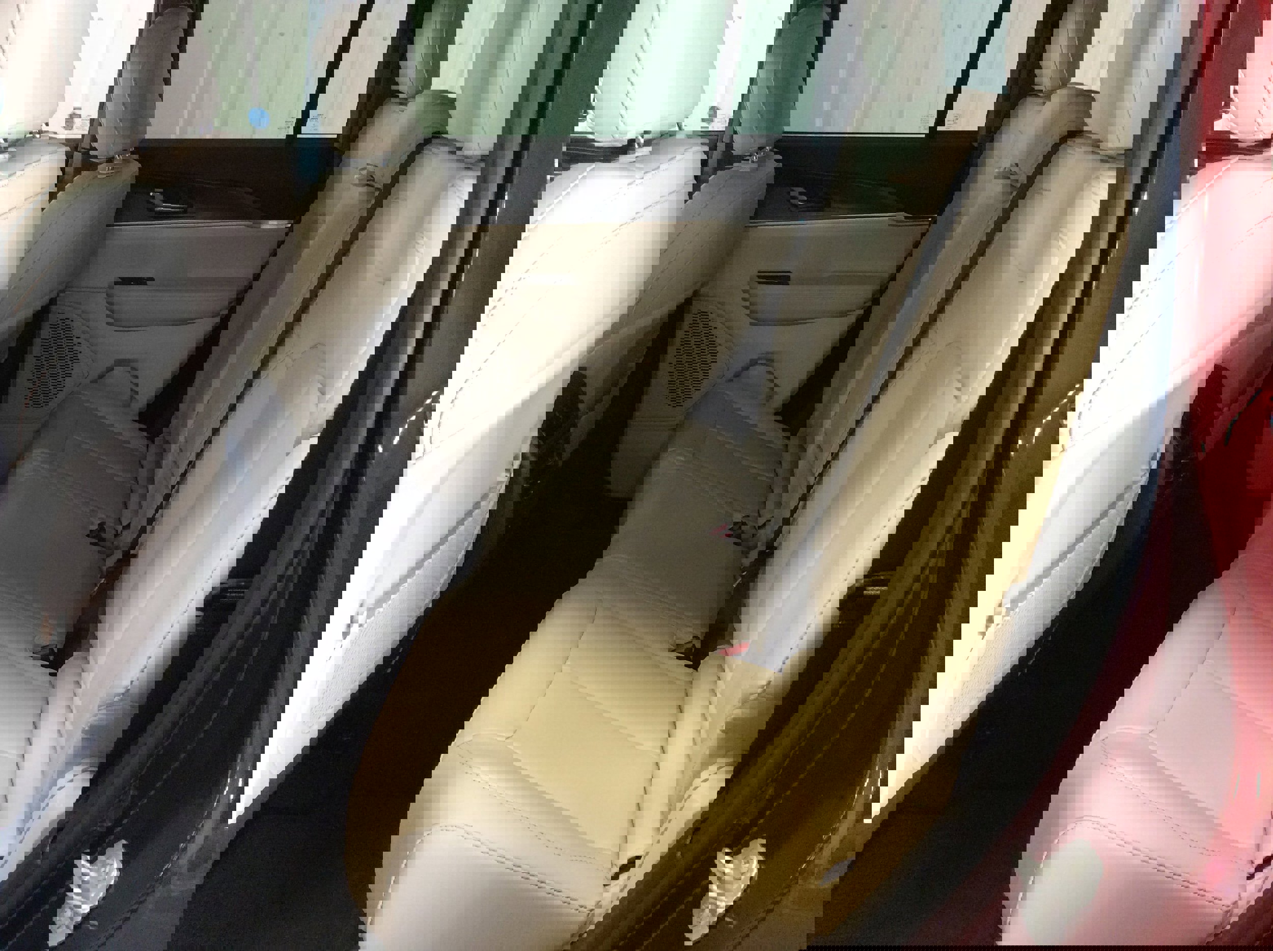 Used 2024 Jeep Grand Cherokee Limited image 39