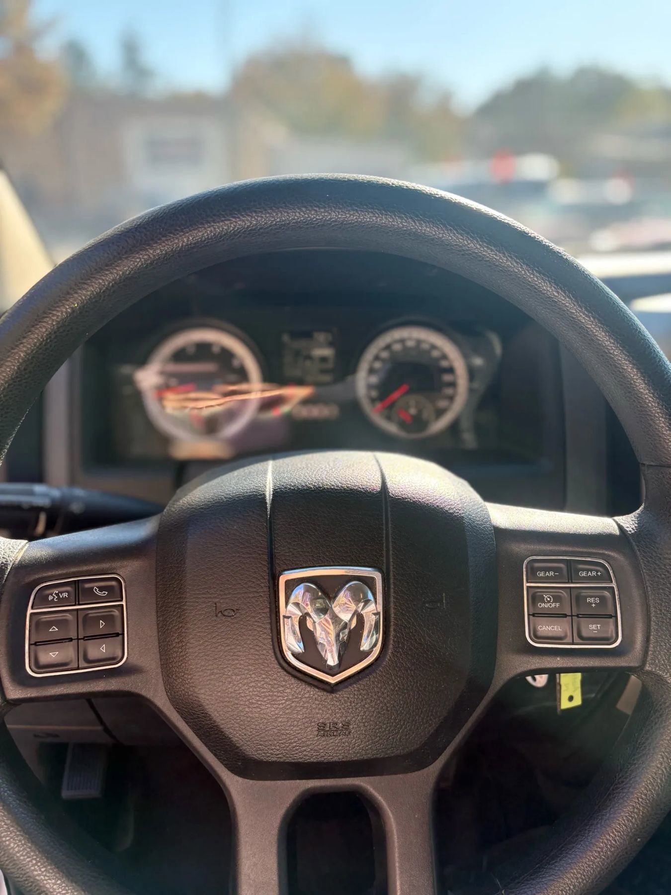 Used 2014 RAM 1500 Classic SLT image 11