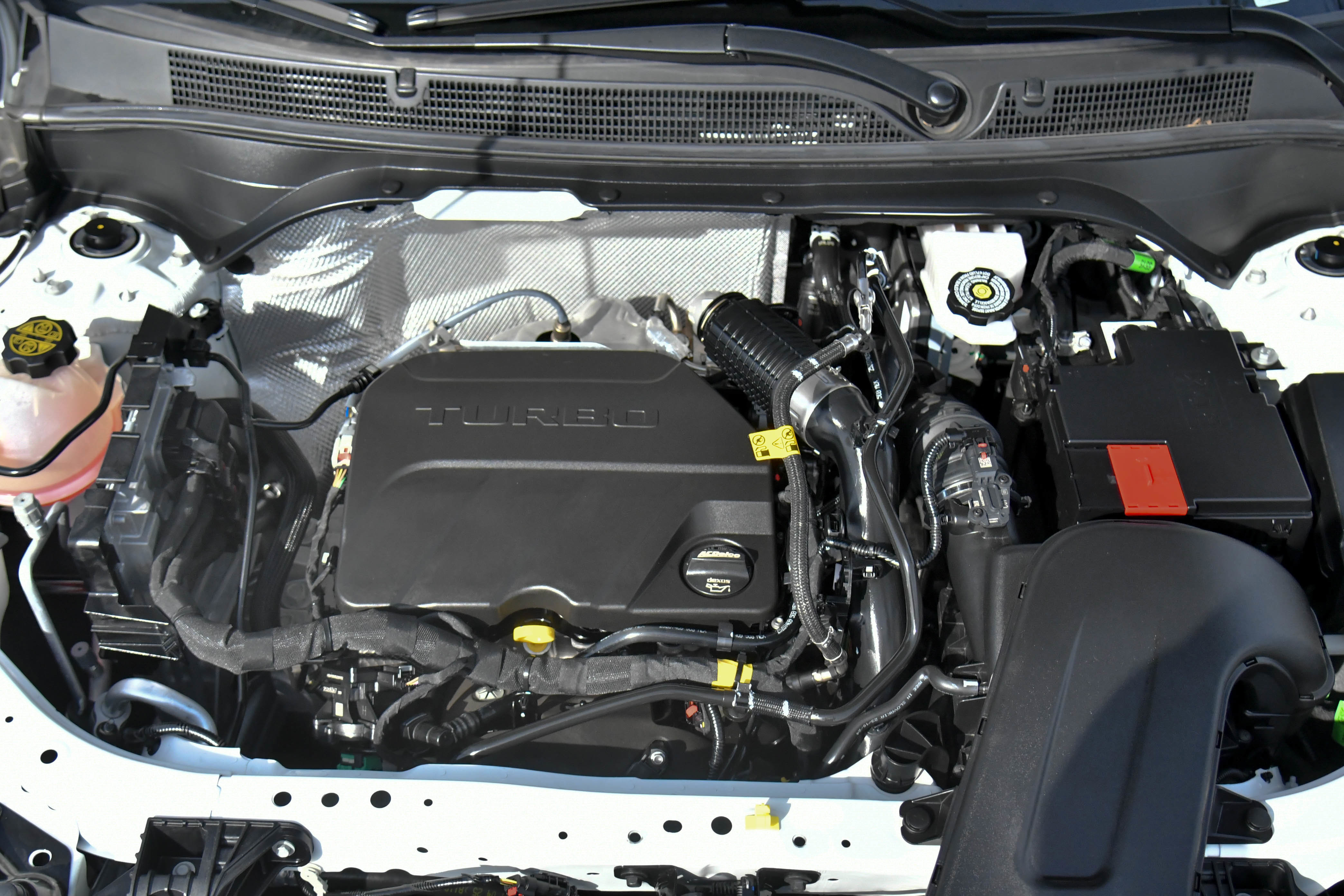 Used 2025 Buick Envista Preferred image 46