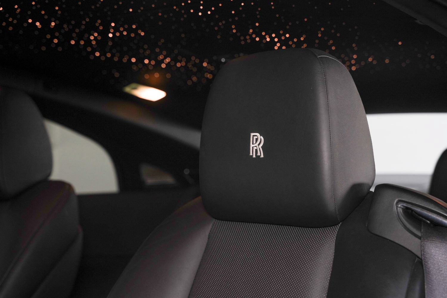 Used 2017 Rolls-Royce Wraith RWD image 40