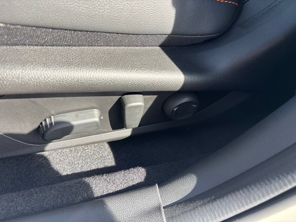 New 2026 Subaru Crosstrek 2.5i Limited AWD/4WD image 17