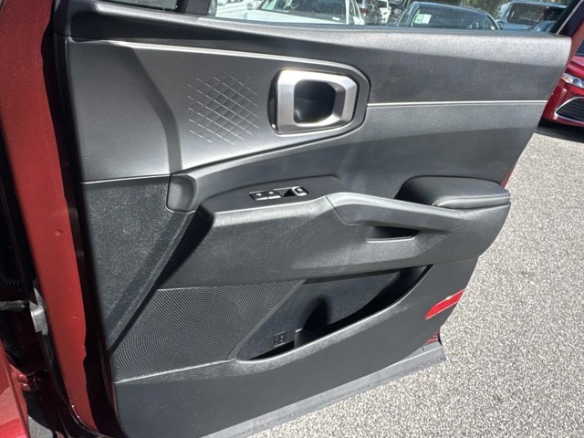 Used 2024 Kia Sorento LX image 14