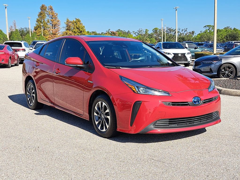 Certified 2021 Toyota Prius XLE w/ Premium Convenience Package image 2