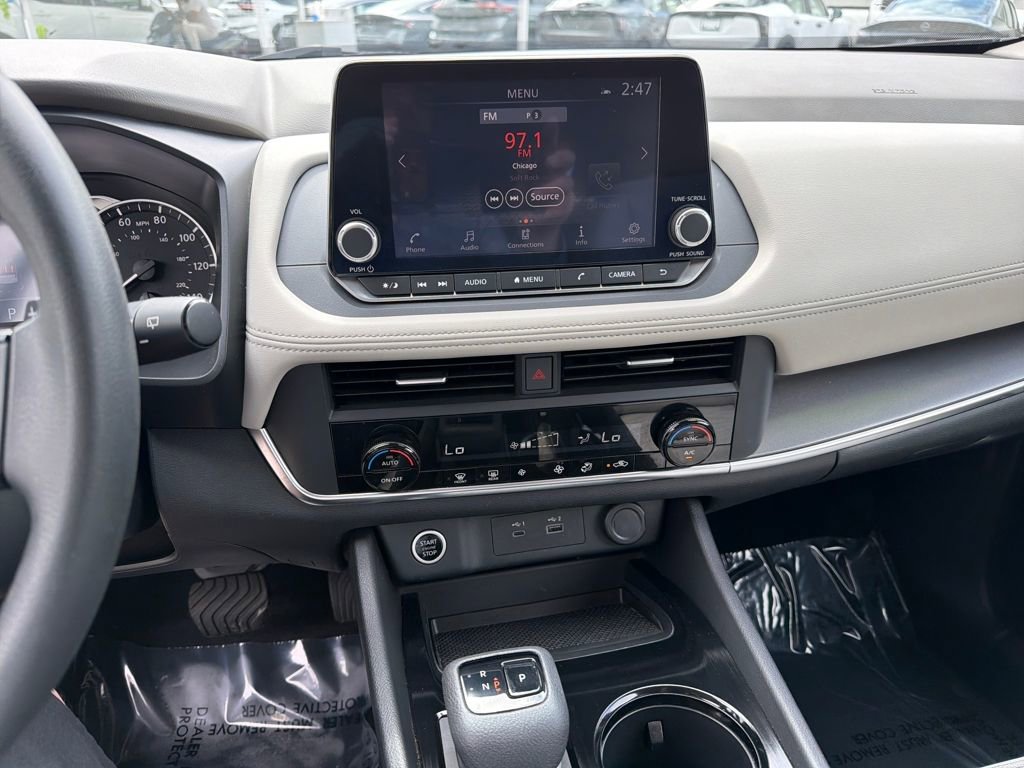 Used 2023 Nissan Rogue SV FWD image 26