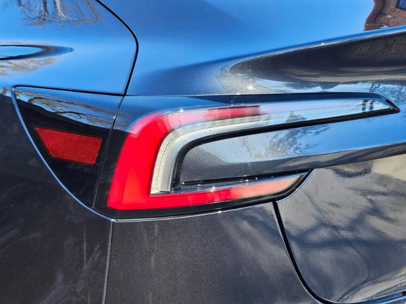 Used 2025 Tesla Model 3 Long Range image 29