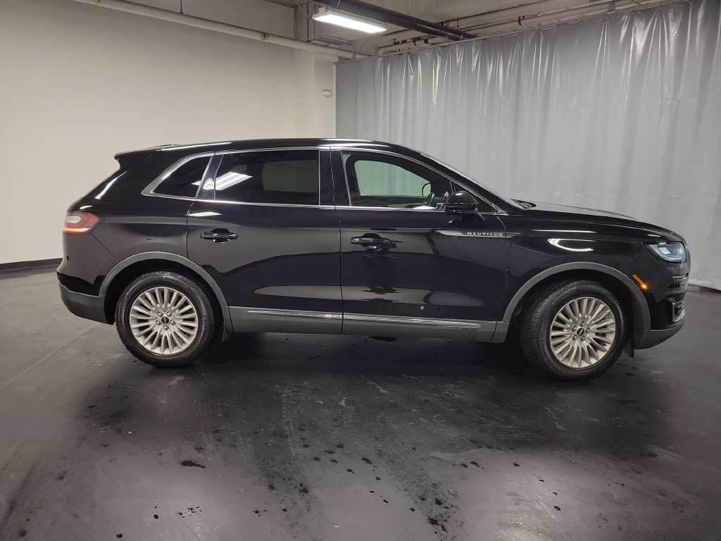 Used 2019 Lincoln Nautilus FWD image 10