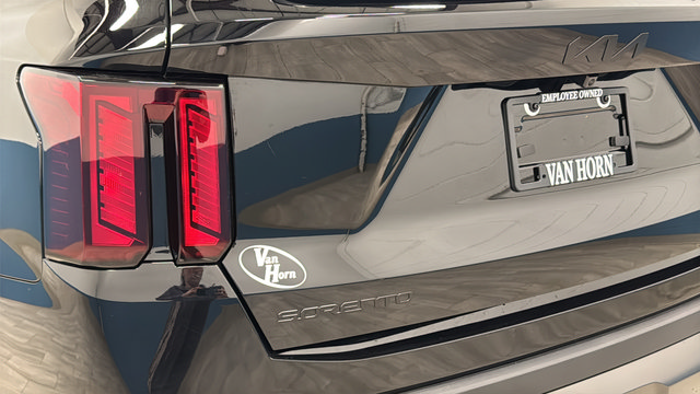Used 2025 Kia Sorento X-Line EX AWD/4WD image 41