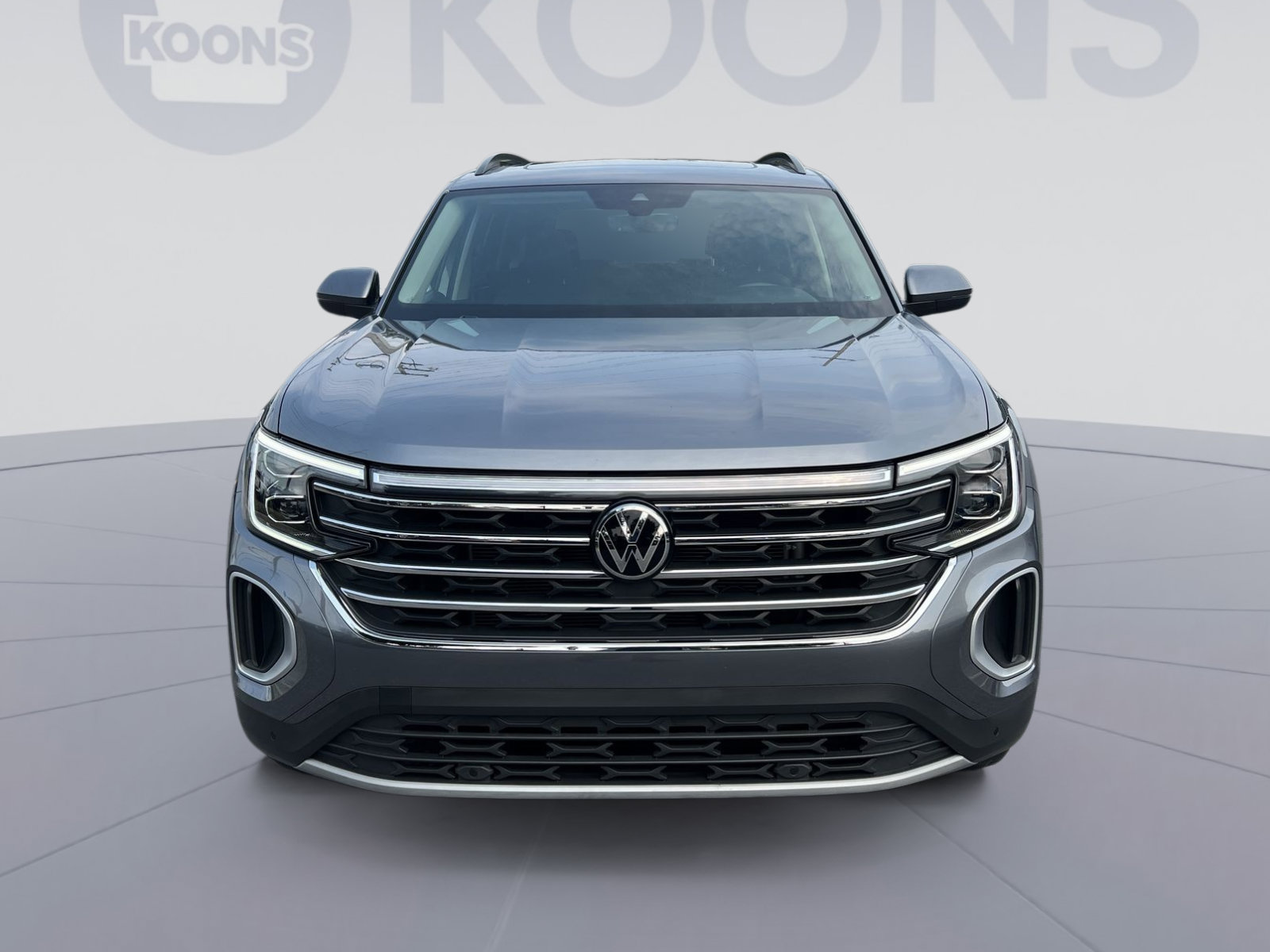 Used 2024 Volkswagen Atlas SE w/ Panoramic Sunroof Package AWD/4WD image 11