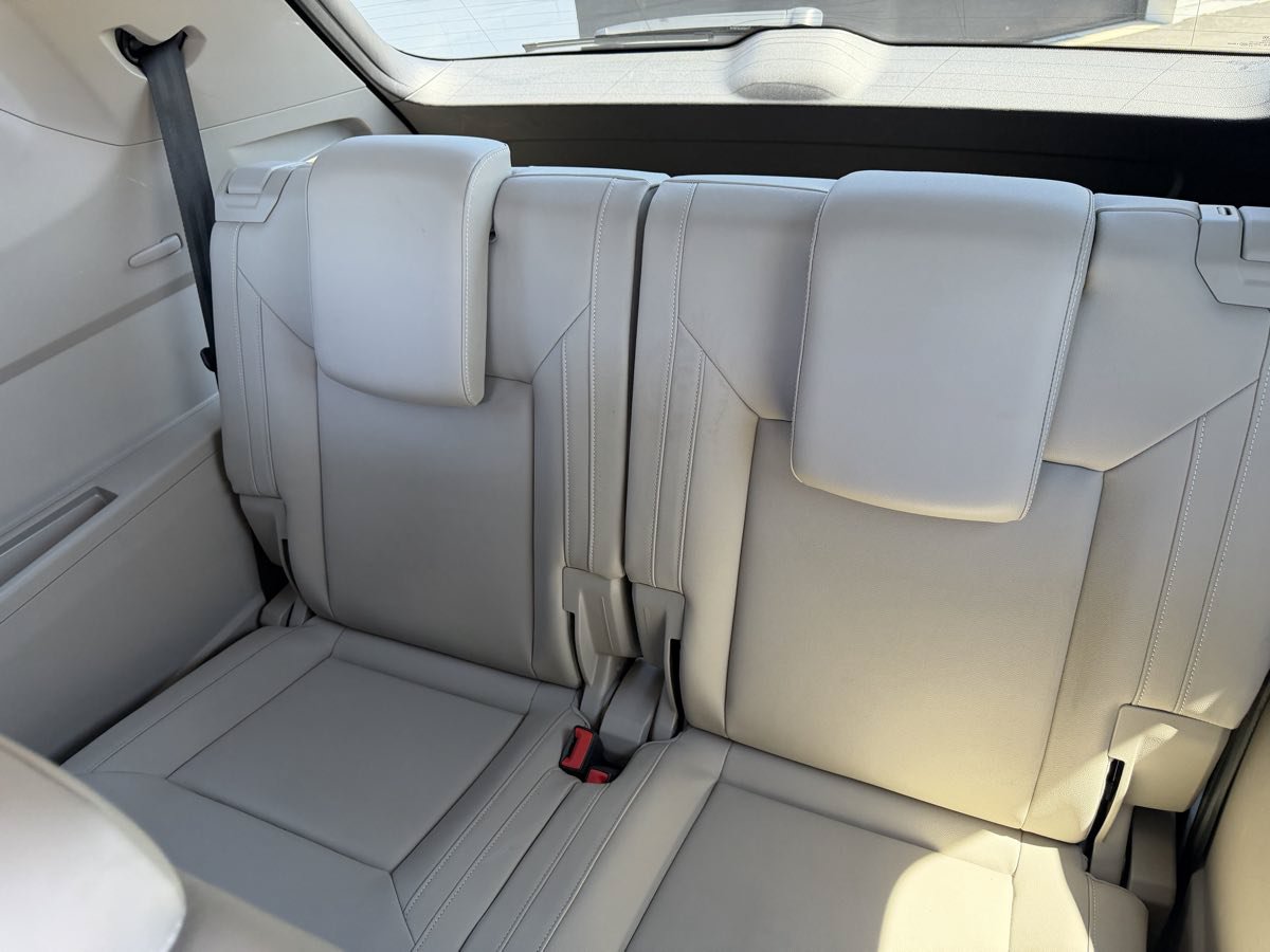 Used 2021 Volkswagen Atlas SE AWD/4WD image 13