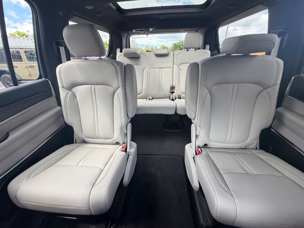 New 2026 Jeep Grand Wagoneer Summit AWD/4WD image 27