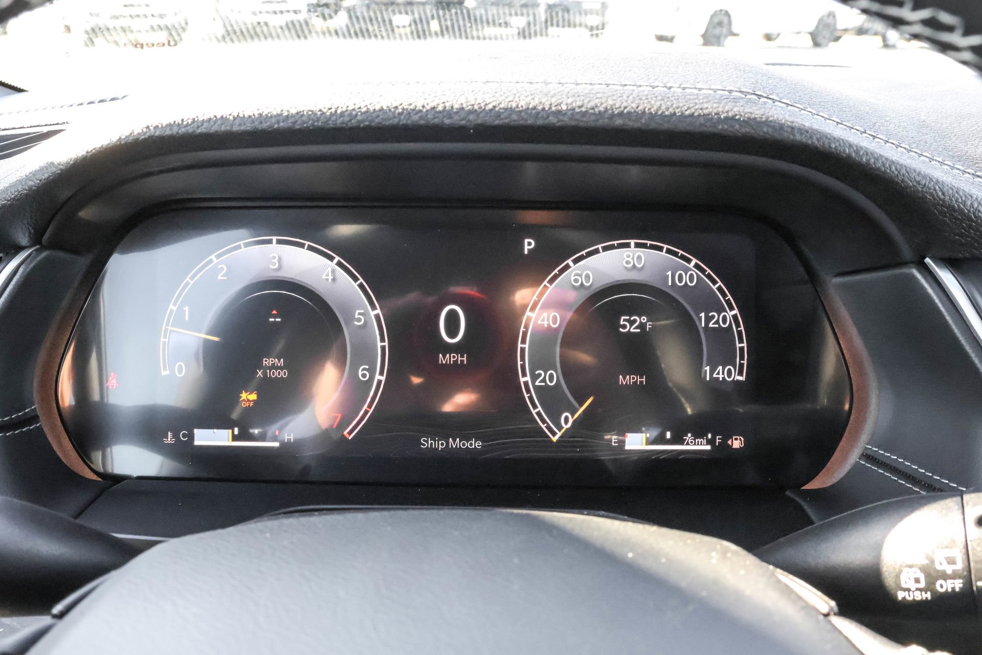 New 2025 Jeep Grand Cherokee Limited w/ Black Appearance Package image 21