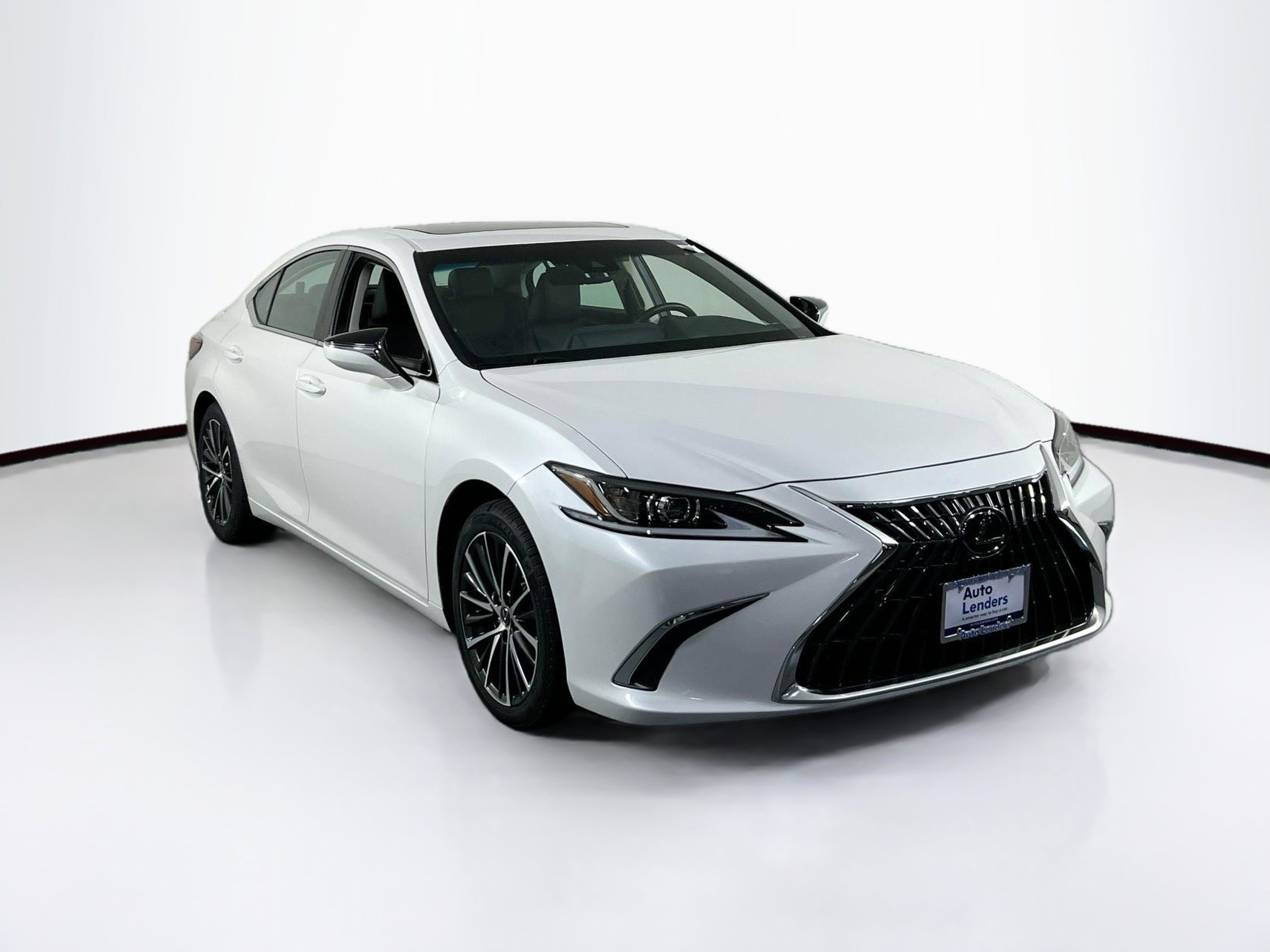 Used 2025 Lexus ES 350 w/ Premium Package FWD image 3