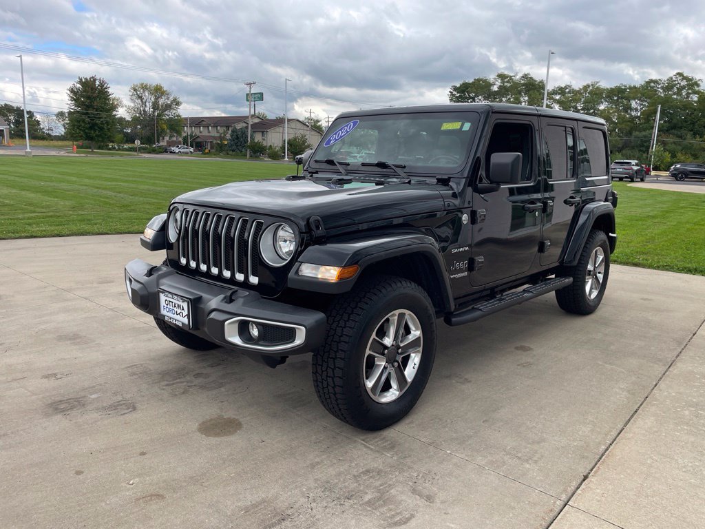 Used 2020 Jeep Wrangler Unlimited Sahara w/ Uconnect 4C Nav & Sound Group AWD/4WD image 2