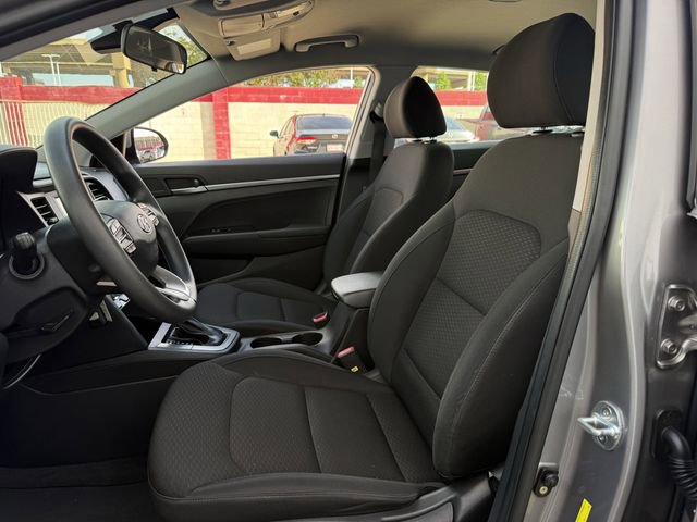 Used 2020 Hyundai Elantra SE w/ Cargo Package (C1) FWD image 23