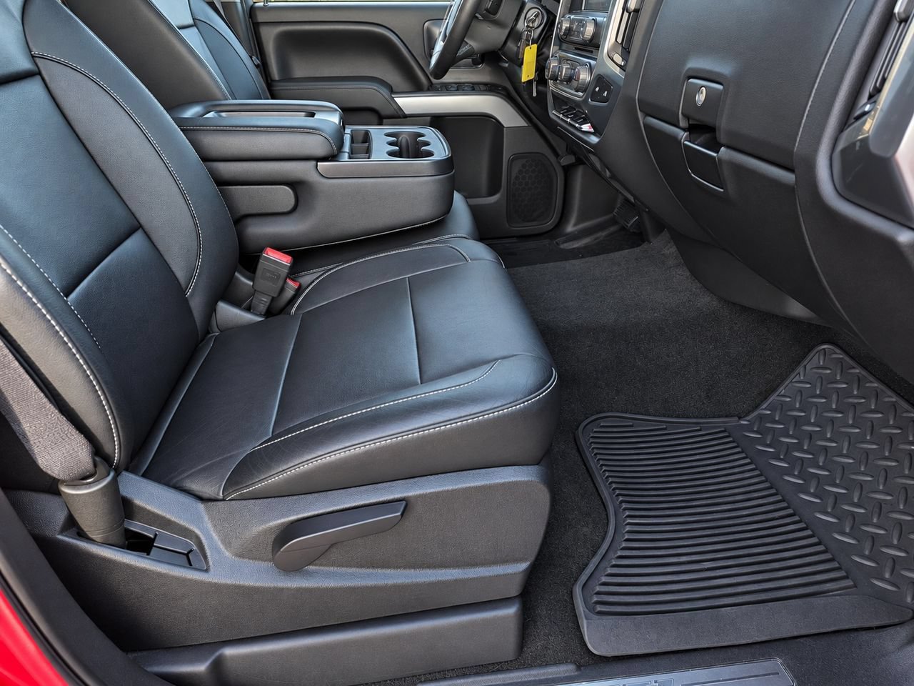 Certified 2017 Chevrolet Silverado 1500 LT w/ Rally 2 Edition AWD/4WD image 27