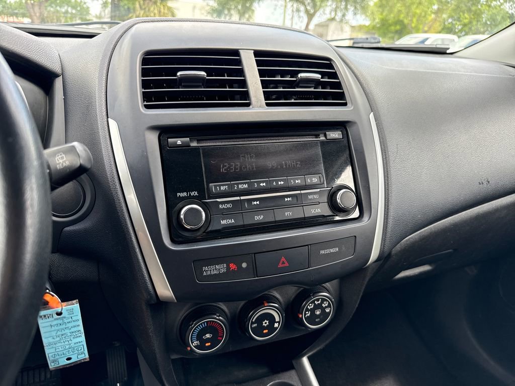 Used 2014 Mitsubishi Outlander Sport ES image 17