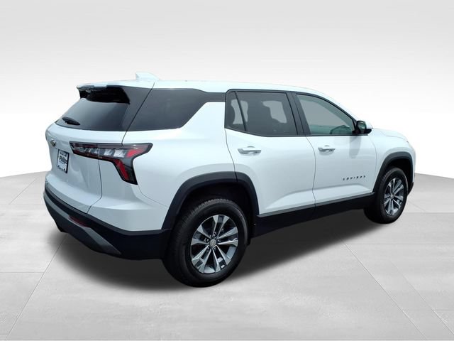 New 2026 Chevrolet Equinox LT AWD/4WD image 3
