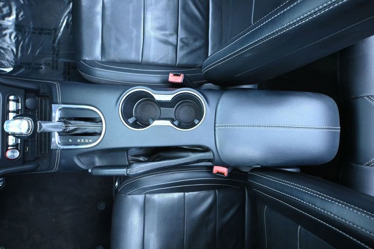 Used 2018 Ford Mustang Premium w/ Equipment Group 201A image 34