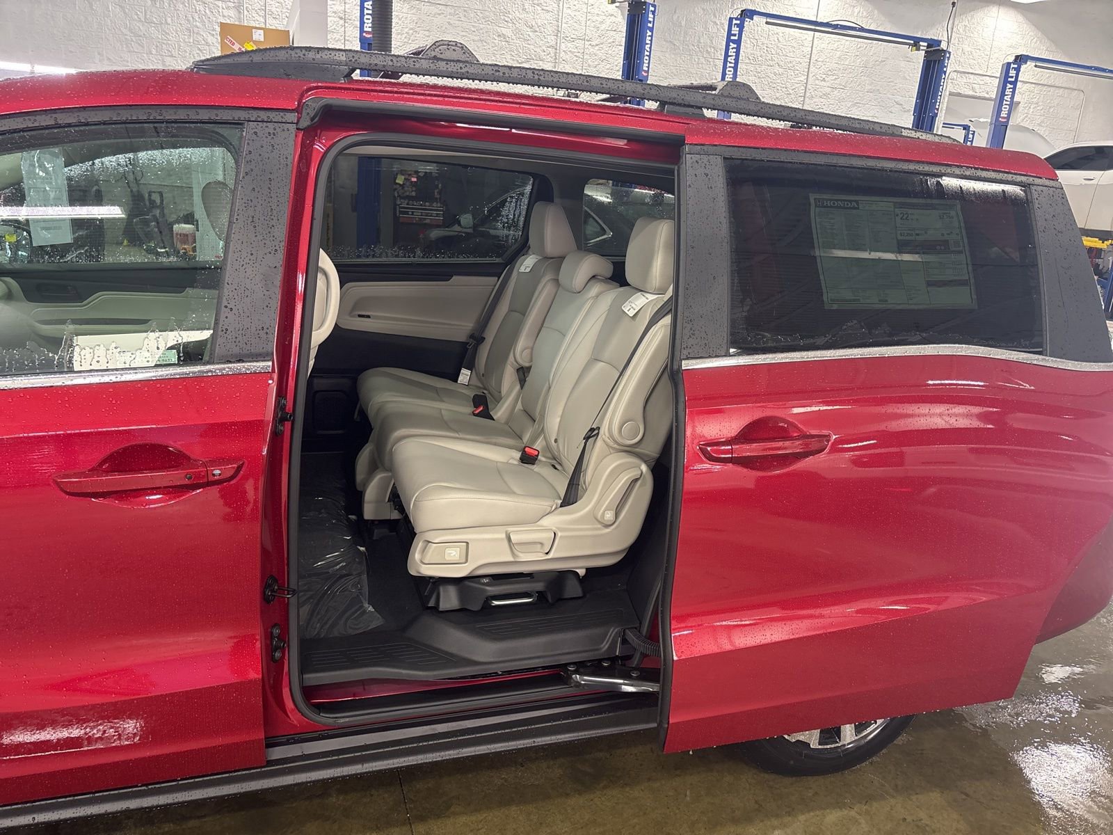 New 2026 Honda Odyssey EX-L image 10