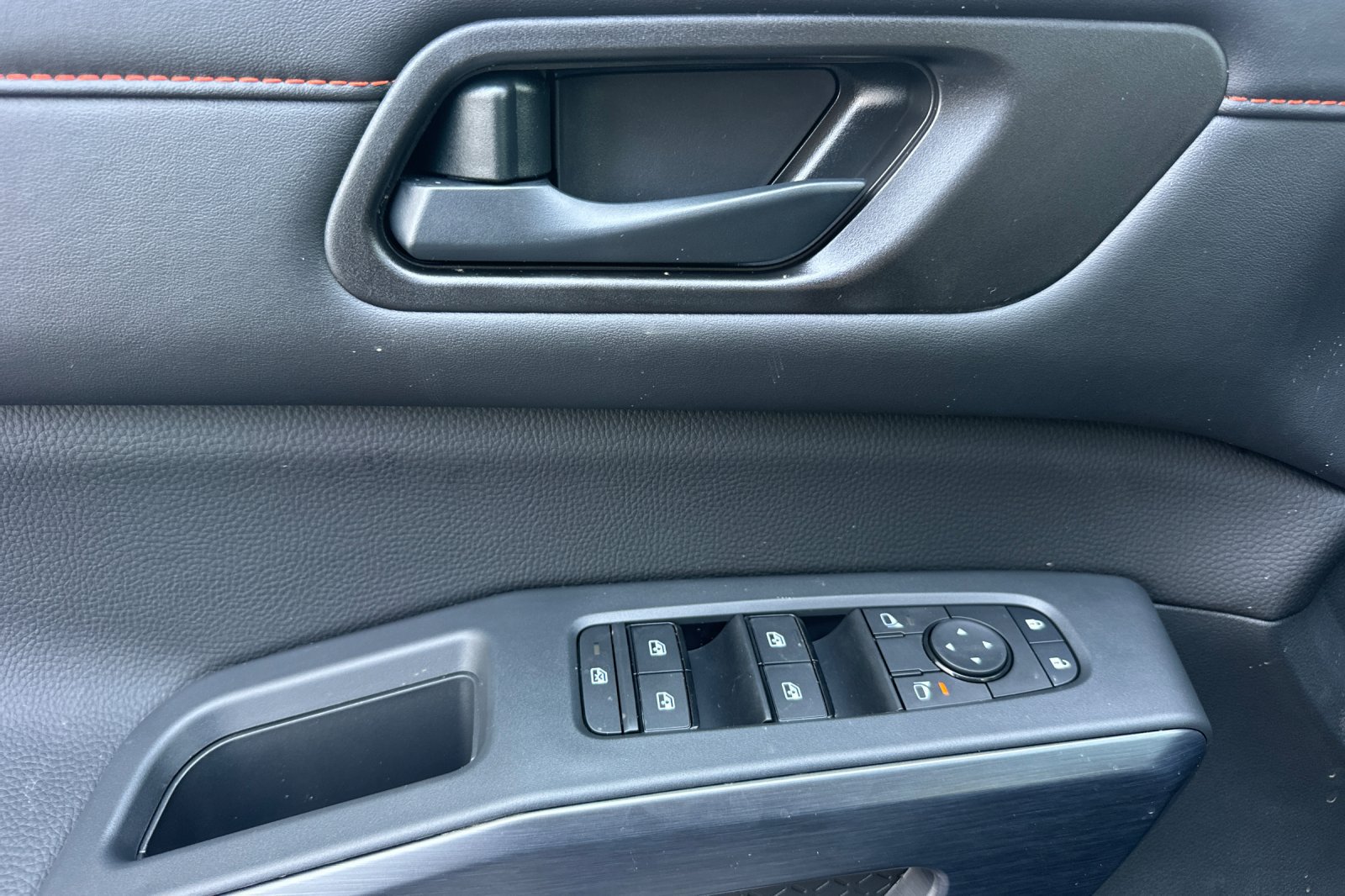 New 2026 Nissan Pathfinder Rock Creek AWD/4WD image 8