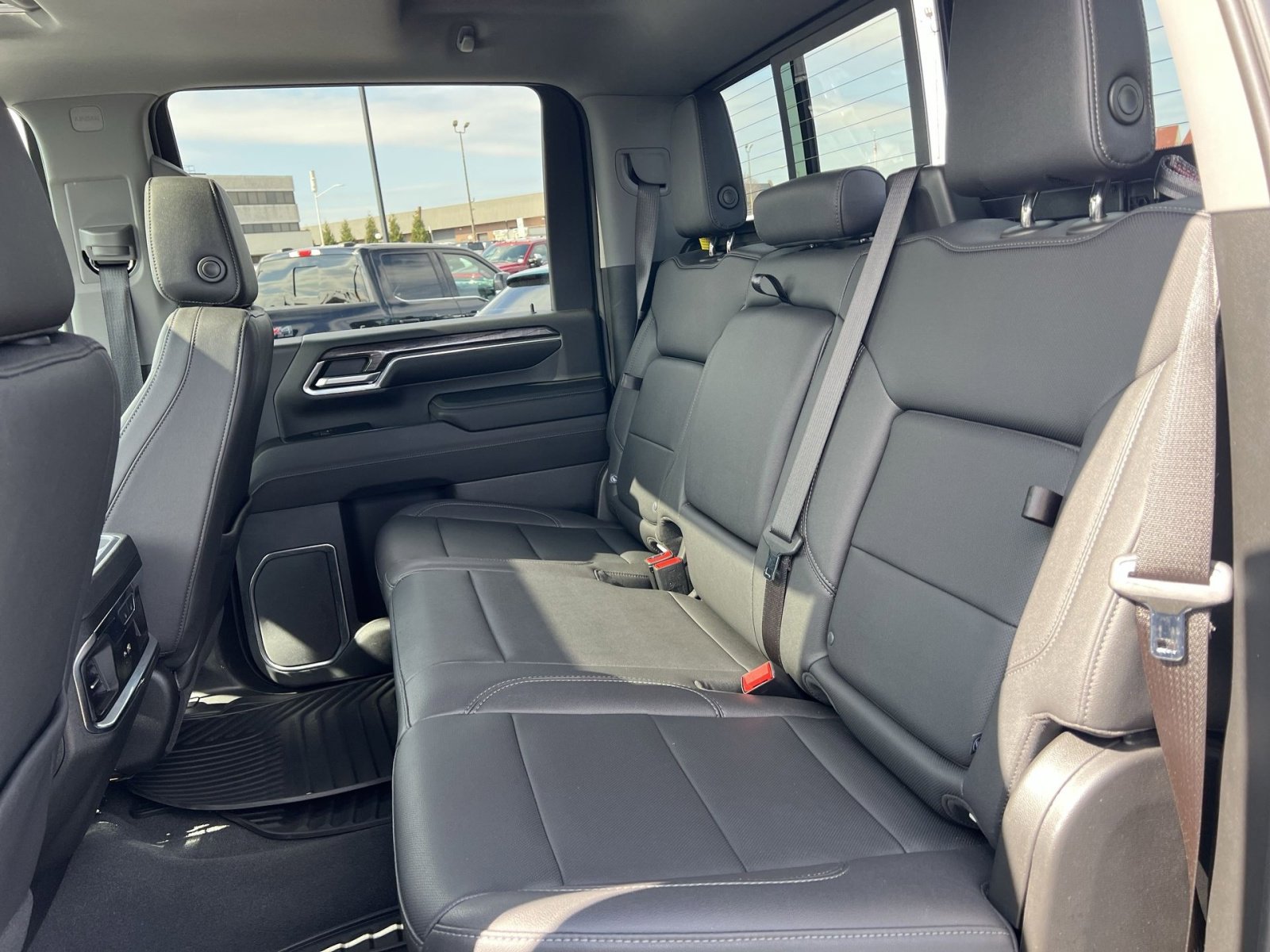 Used 2024 Chevrolet Silverado 2500 LTZ w/ LTZ Plus Package image 25