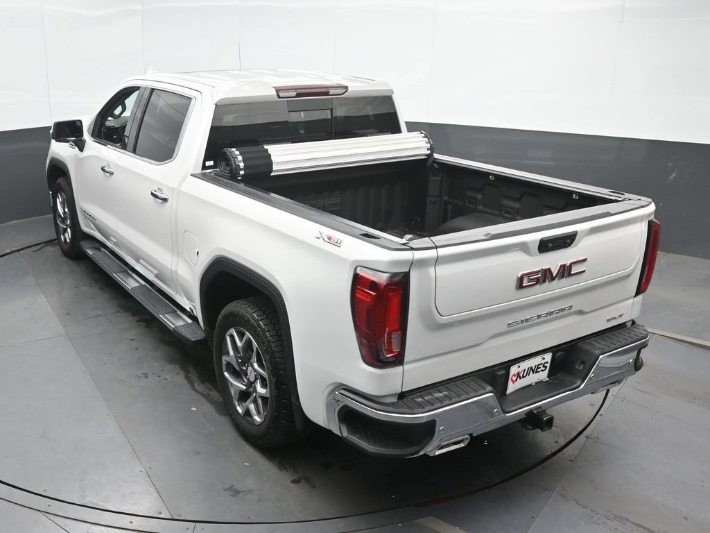 Used 2022 GMC Sierra 1500 SLT w/ SLT Premium Plus Package AWD/4WD image 38