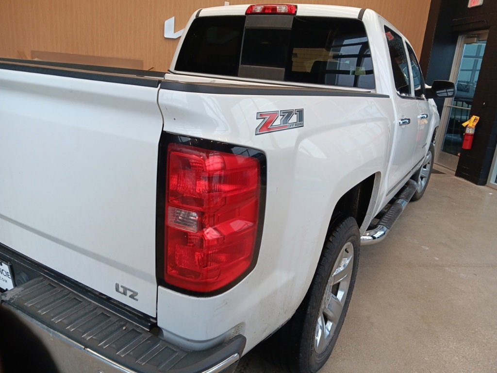 Used 2015 Chevrolet Silverado 1500 LTZ Z71 w/ LTZ Plus Package image 14