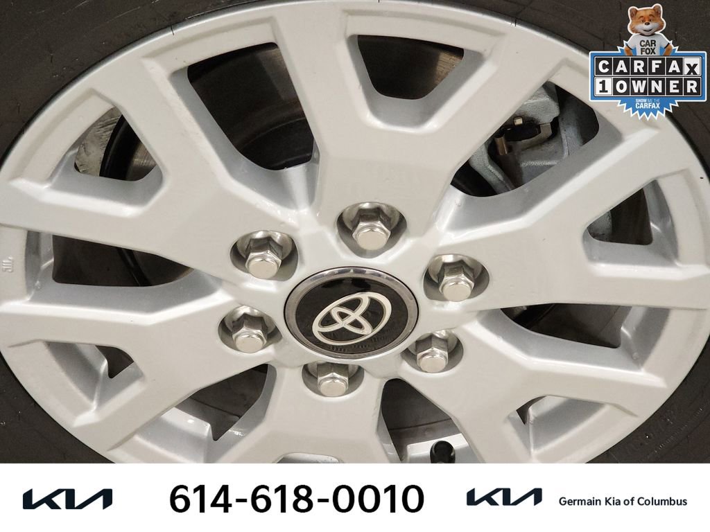 Used 2026 Toyota Tacoma SR5 image 13