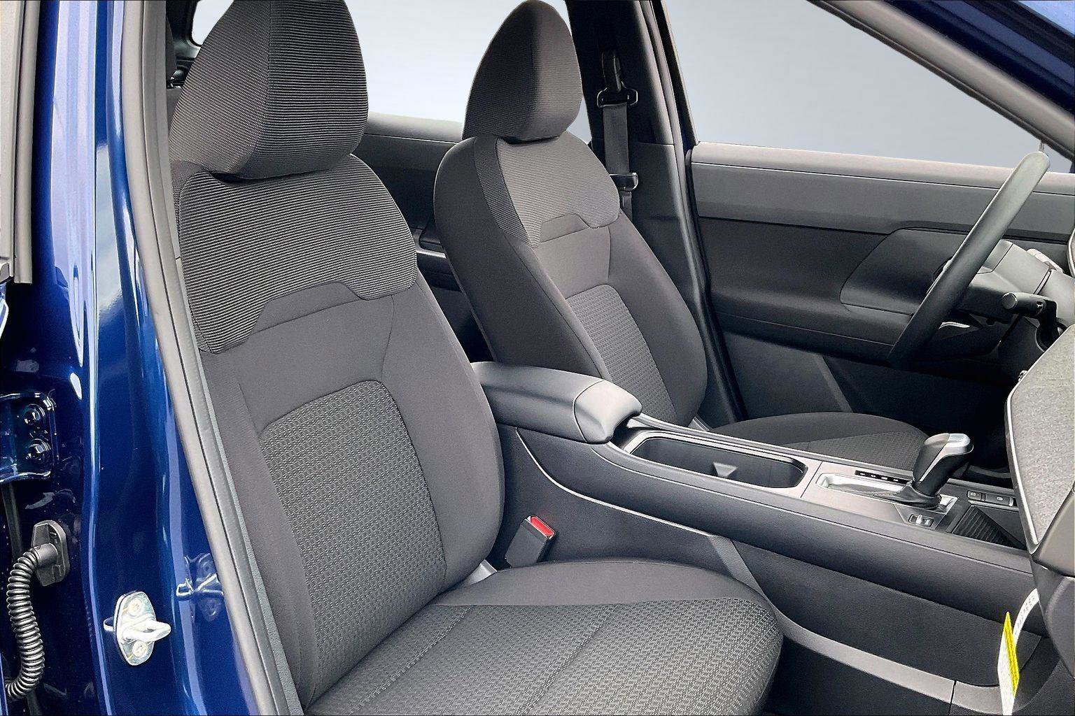 New 2026 Nissan Kicks S FWD image 9