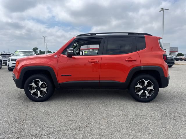 Used 2020 Jeep Renegade Trailhawk w/ Premium Leather Group AWD/4WD image 3