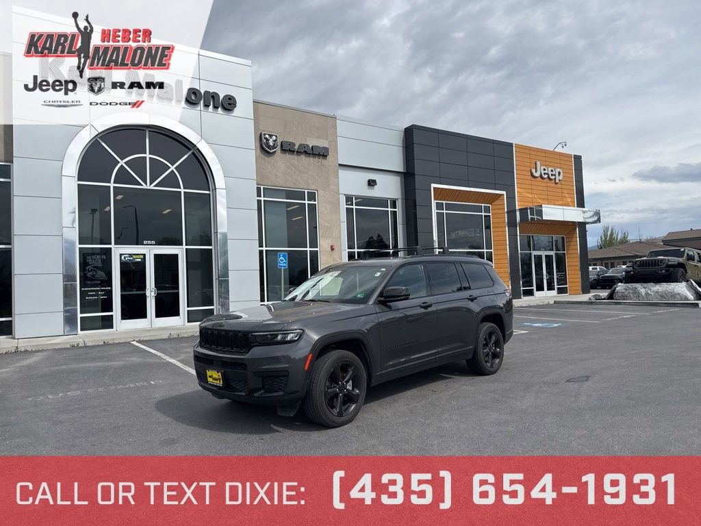 Used 2022 Jeep Grand Cherokee L Laredo AWD/4WD image 1