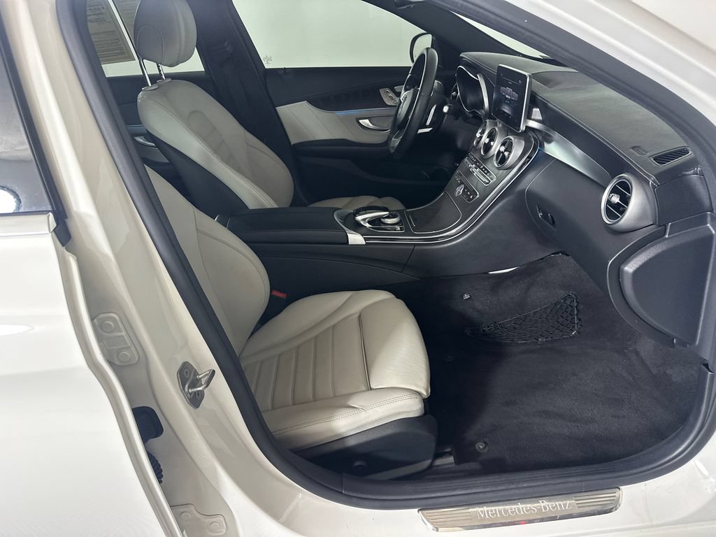 Used 2017 Mercedes-Benz C 300 4MATIC Sedan image 14