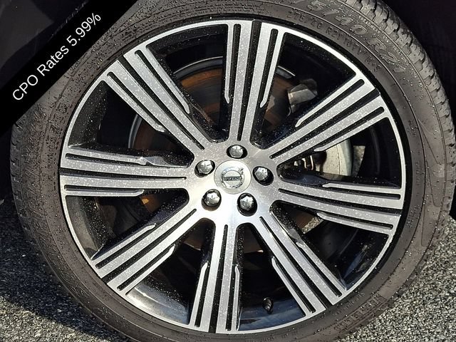 Certified 2025 Volvo XC90 T8 Plus w/ Protection Package Premier AWD/4WD image 10