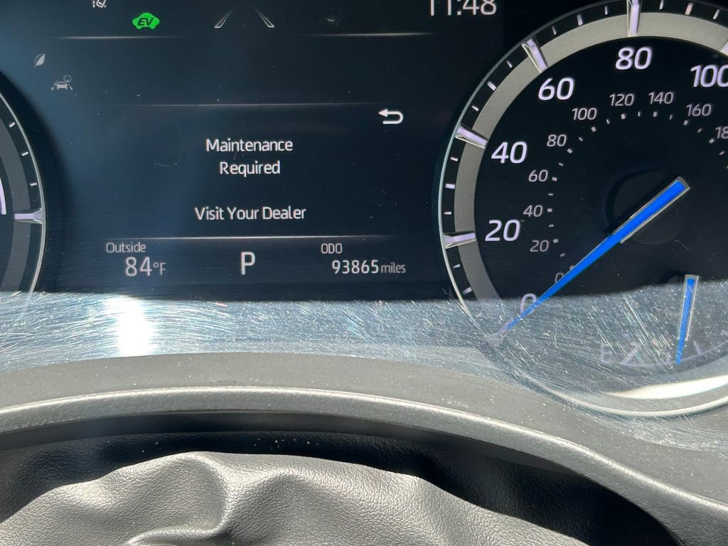 Used 2021 Toyota Highlander Limited FWD image 41