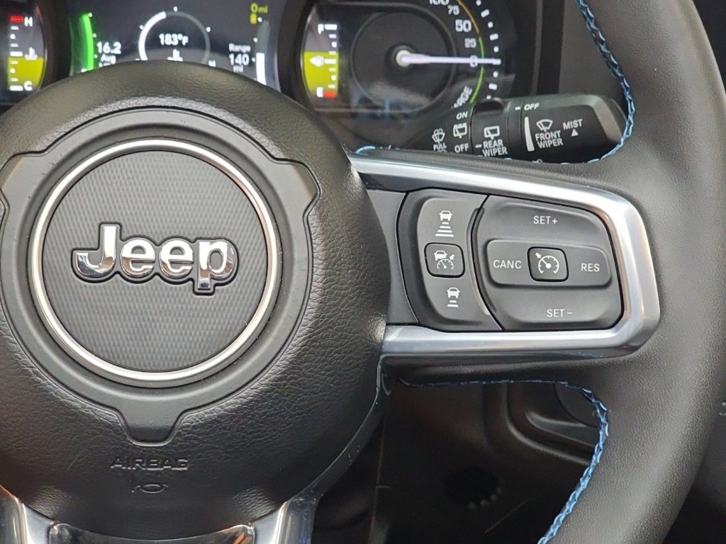 Used 2024 Jeep Wrangler High Altitude image 27