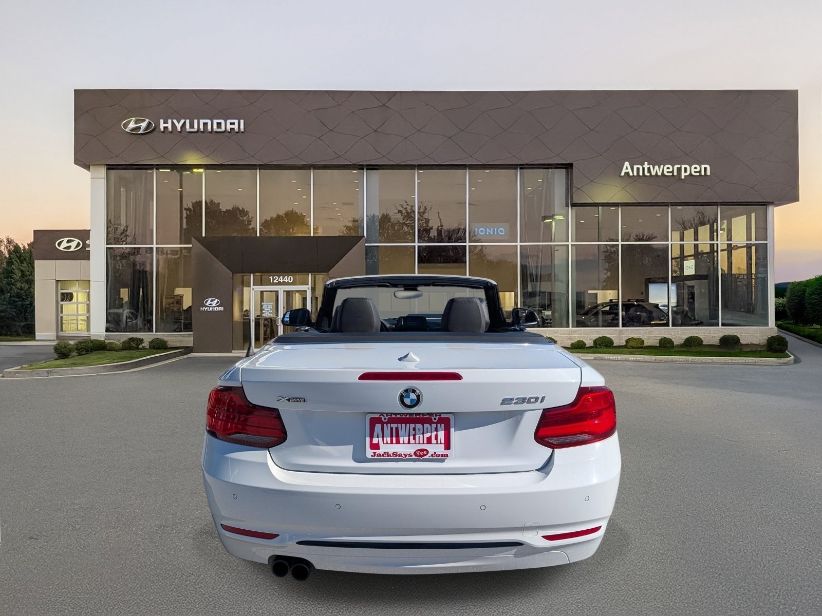 Used 2019 BMW 230i xDrive Convertible w/ Convenience Package AWD/4WD image 6