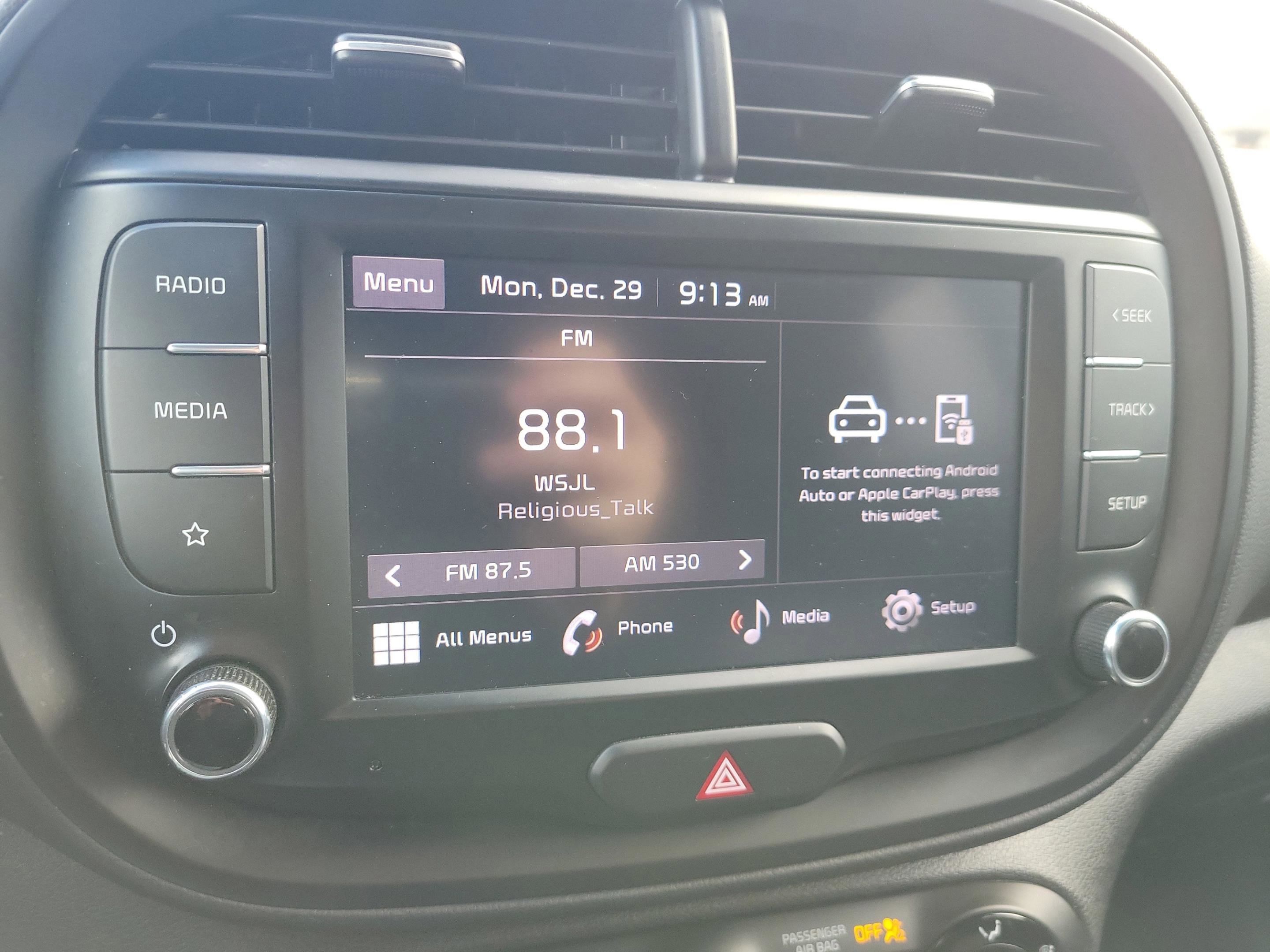 Used 2022 Kia Soul LX image 26