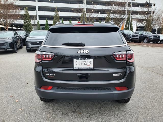 Used 2022 Jeep Compass Latitude image 4
