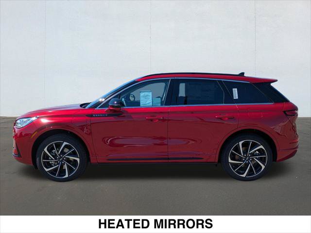 New 2025 Lincoln Corsair Grand Touring w/ Equipment Group 301A AWD/4WD image 3