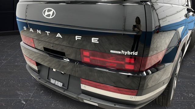 Used 2025 Hyundai Santa Fe Limited AWD/4WD image 41